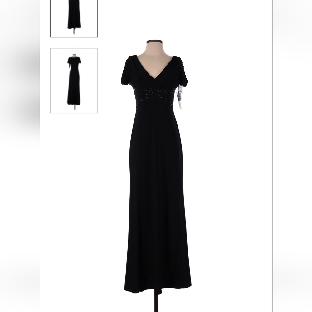 Cachet black long dress very elegant